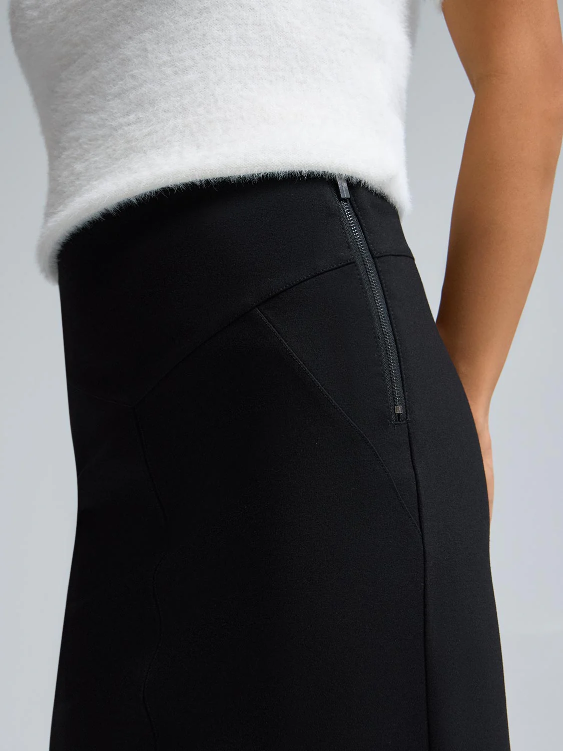 Front Yoke Pencil Skirt - Image 3