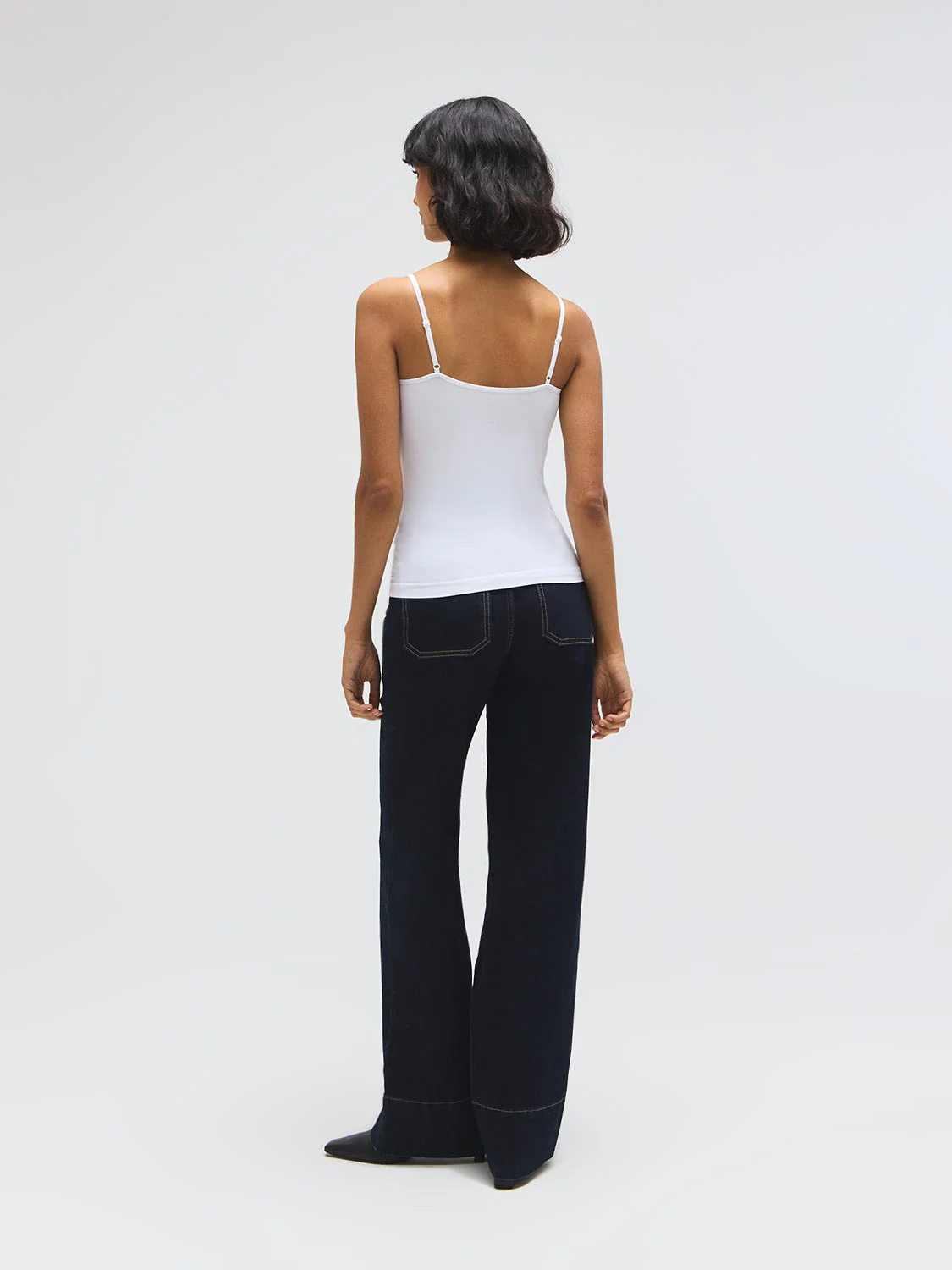Seamless Spaghetti Strap Tank Top - Image 4