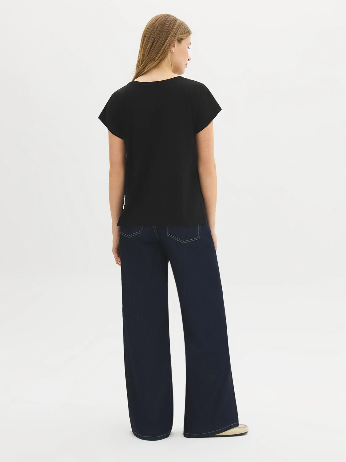 Cuffed Dolman Sleeve T-Shirt - Image 3