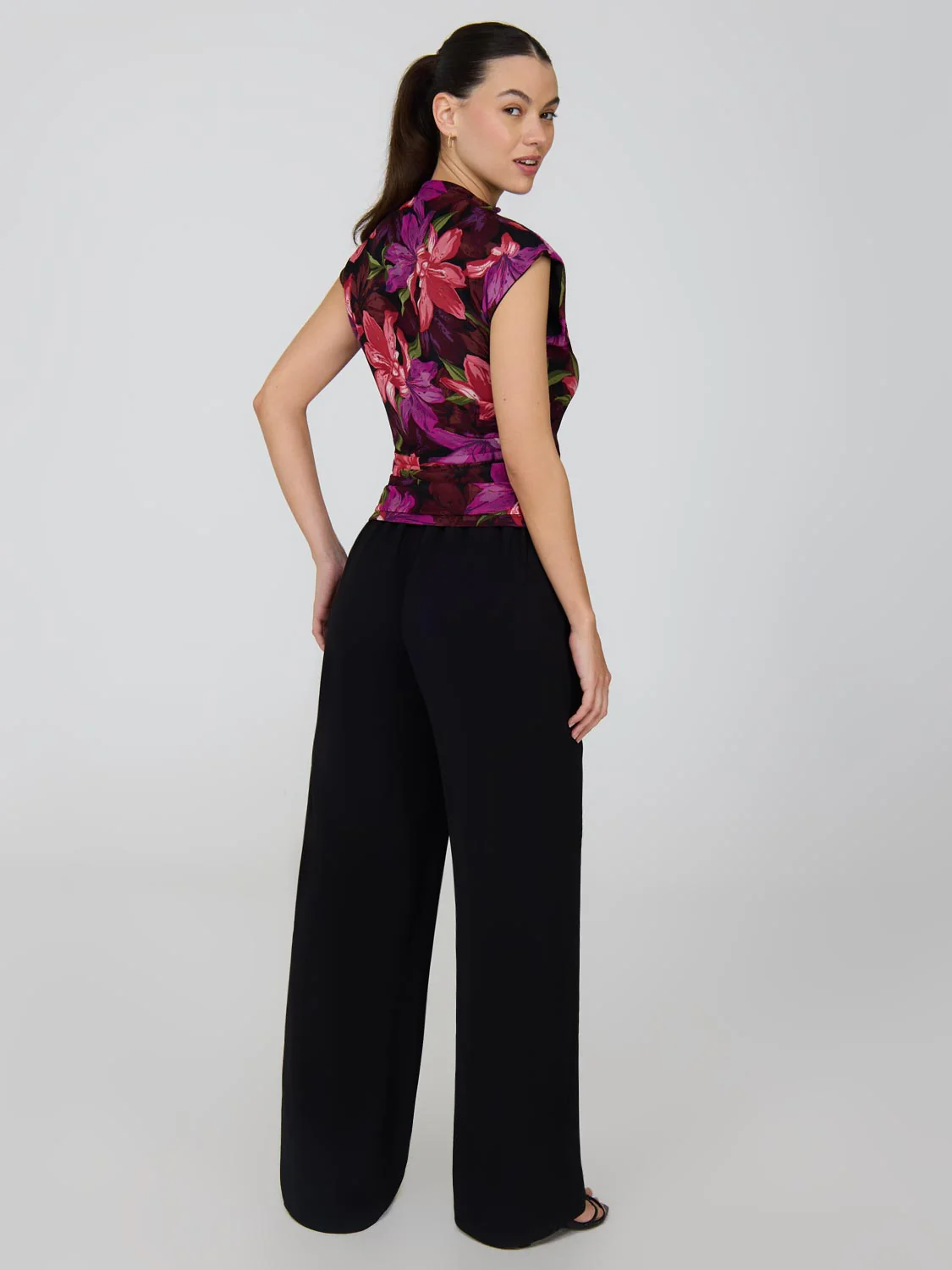 Sleeveless Floral Mock Neck Mesh Top - Image 4