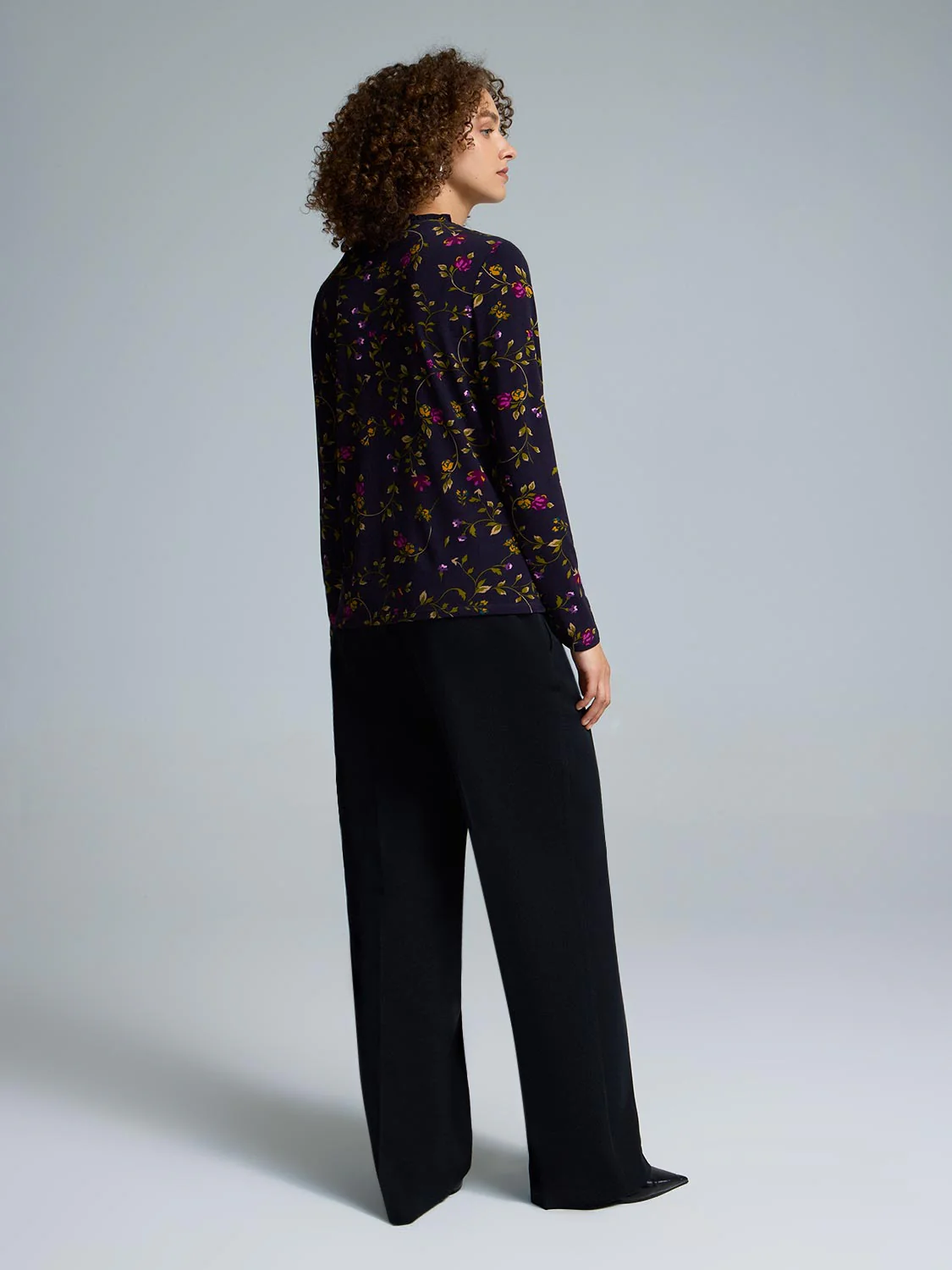 Floral Print Rhinestone Pie Crust Neck Top - Image 4