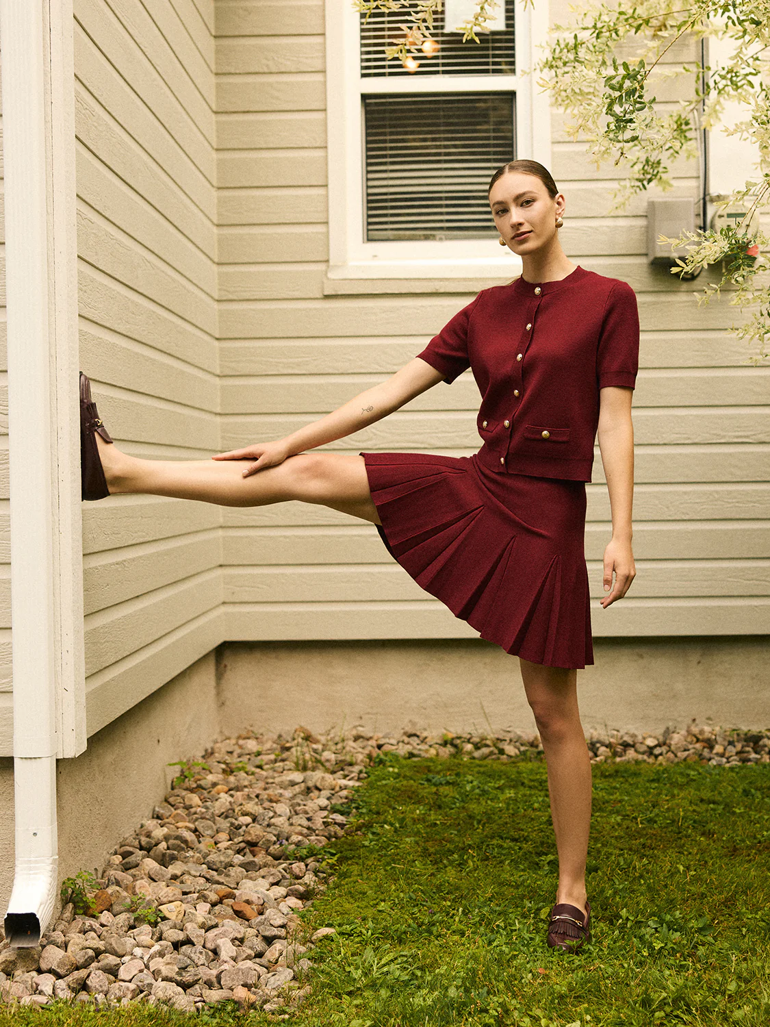 Sweater Knit Pleated Mini Skirt - Image 8