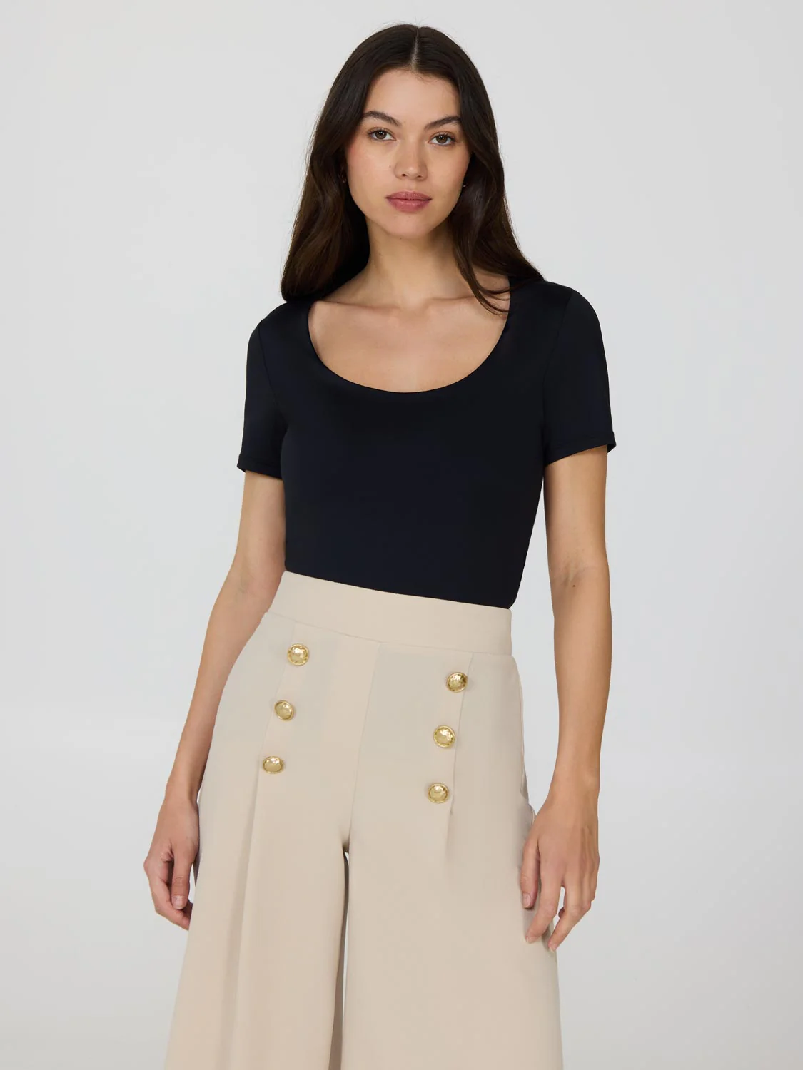 Double Layer Scoop Neck T-Shirt - Image 4