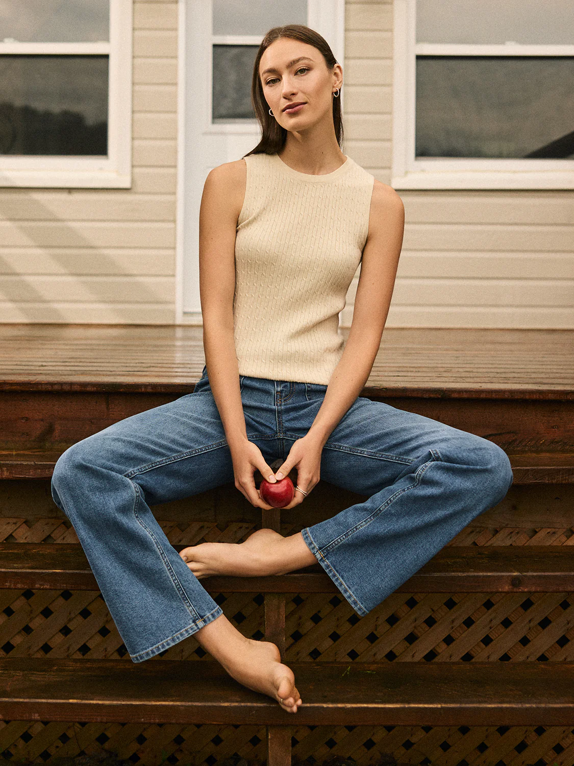 Cable Knit Sleeveless Sweater - Image 9