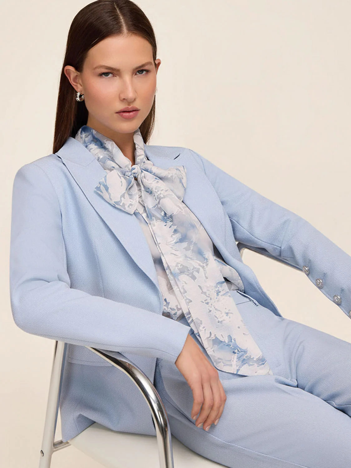 Classic Tailored Blazer - Image 2